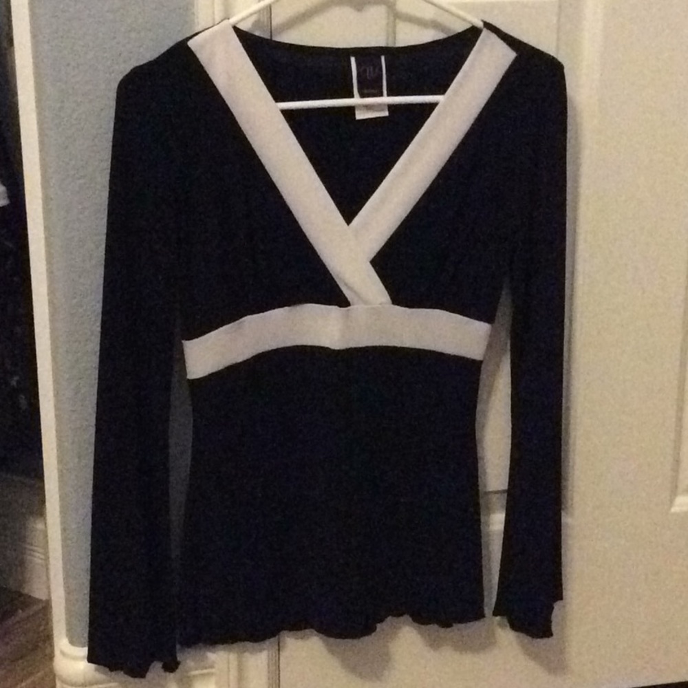 Black long sleeve with white detailing